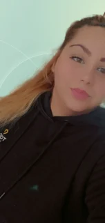 Profilfoto von Figen aus Feuchtwangen. Berufswunsch: Verkäufer/in. Branche: Verkauf, Handel.
