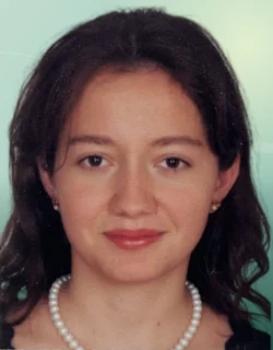 Profilfoto von Sophia aus Passau. Berufswunsch: Auf- & Abbauhelfer/in und Auslandskorrespondent/in. Branche: Events, Messen, Promotion und Gastronomie, Hotellerie, Tourismus.