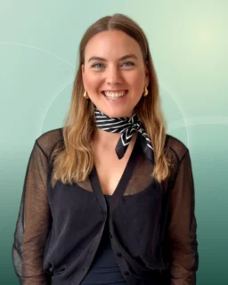 Profilfoto von Nicole aus München. Berufswunsch: VIP-Hostess/Host und Mysteryshopper/in. Branche: Beratung, Consulting und Design, Musik, Tanz, Schauspiel.