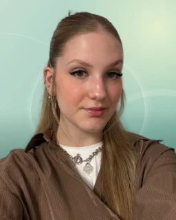 Profilfoto von Chyara- aus Staufenberg. Berufswunsch: Bürohelfer/in und Betriebswirt/in - Steuern. Branche: Beratung, Consulting und Finanzen, Buchhaltung.