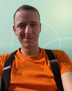 Profilfoto von Robert aus Aschersleben. Berufswunsch: Helfer/in. Branche: Logistik, Transport, Verkehr und Verkauf, Handel.