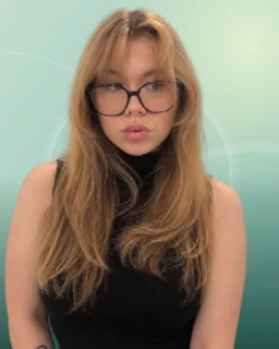 Profilfoto von Jasmin aus Ludwigsfelde. Berufswunsch: Kaufmann/-frau - Einzelhandel. Branche: Kundenservice.