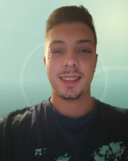 Profilfoto von Emir aus Mannheim. Berufswunsch: Alltagshelfer/in. Branche: Körperpflege, Hauswirtschaft, Hygiene.