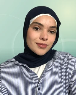 Profilfoto von Zerina aus Groß-Gerau. Berufswunsch: Abfüller/in und Analytiker/in – Chemie. Branche: Technik, Technologiefelder und Produktion, Fertigung.
