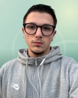Profilfoto von Antonino aus Solingen. Berufswunsch: Anzeigenverkäufer/in und Anwendungsberater/in. Branche: Design, Musik, Tanz, Schauspiel und Events, Messen, Promotion.