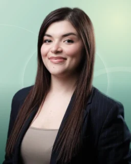Profilfoto von Larisa aus Heidelberg. Berufswunsch: Sachbearbeiter/in. Branche: Medien, Verlag, Druck und Nachhilfe, Unterricht.