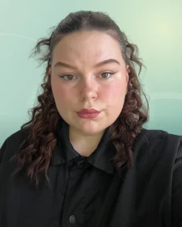 Profilfoto von Lea aus Chemnitz. Berufswunsch: Alltagshelfer/in und Fachverkäufer/in. Branche: Events, Messen, Promotion und Finanzen, Buchhaltung.