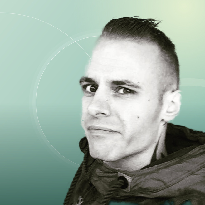 Profilfoto von Alexander aus Hamburg. Berufswunsch: Gepäckabfertiger/in, Ramp Agent, Flugzeugabfertiger/-in. Branche: Logistik, Transport, Verkehr.