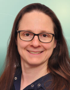 Profilfoto von Bettina aus Zwickau. Berufswunsch: Bürohelfer/in und Callcenter Agent/in. Branche: Events, Messen, Promotion und Gastronomie, Hotellerie, Tourismus.