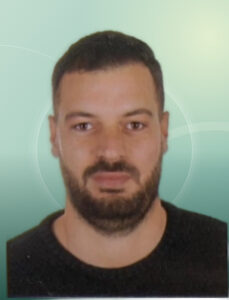 Profilfoto von Hedi. Berufswunsch: Commis de Rang. Branche: Kundenservice.