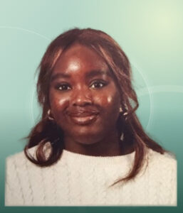Profilfoto von Estelle aus Geislingen an der Steige. Berufswunsch: Bürohelfer/in und Verkäufer/in. Branche: Beratung, Consulting und Events, Messen, Promotion.