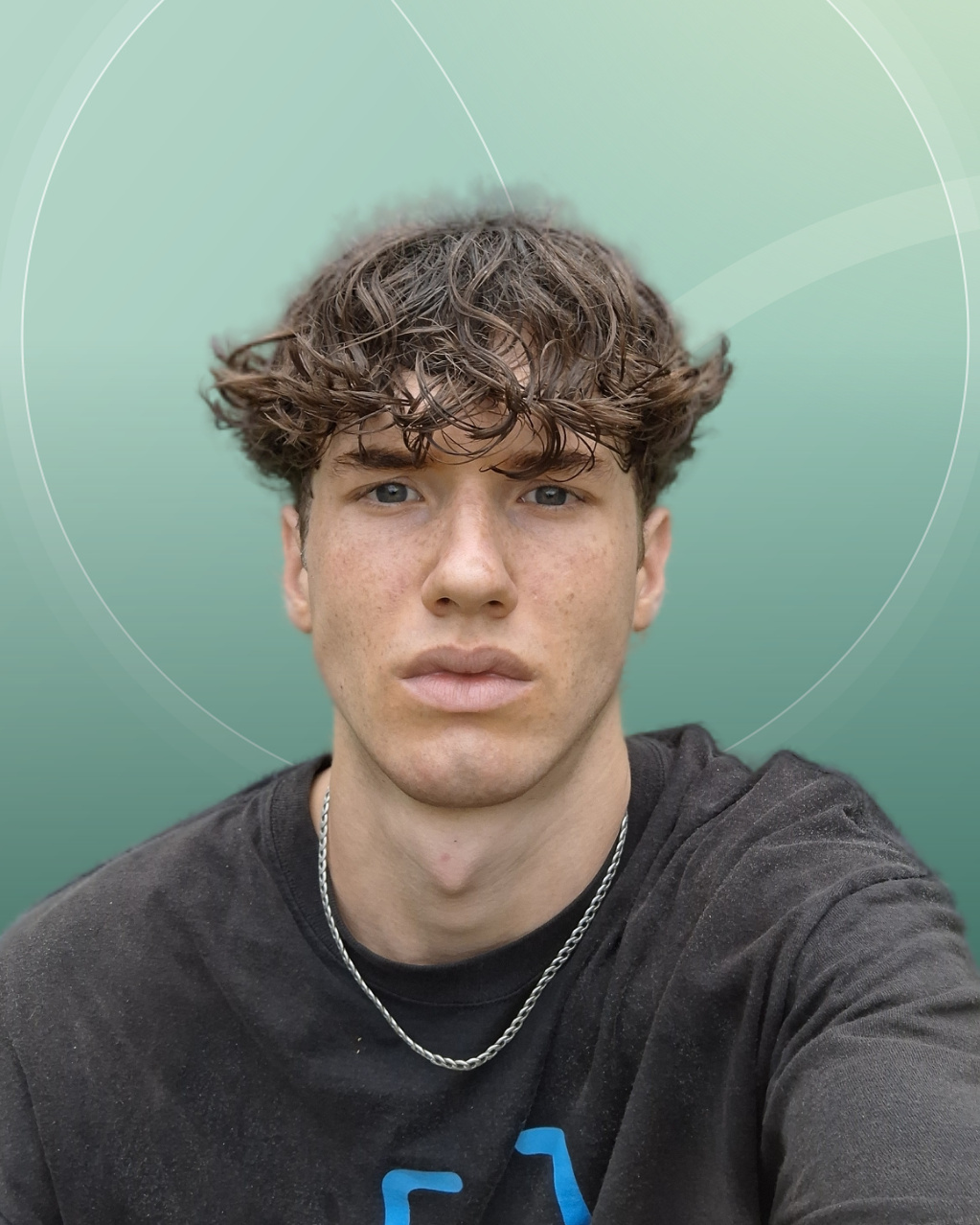 Profilfoto von Sebastian aus Öhringen. Berufswunsch: Fitnesstrainer/in. Branche: Medizintechnik, Reha, Sport, Bewegung.