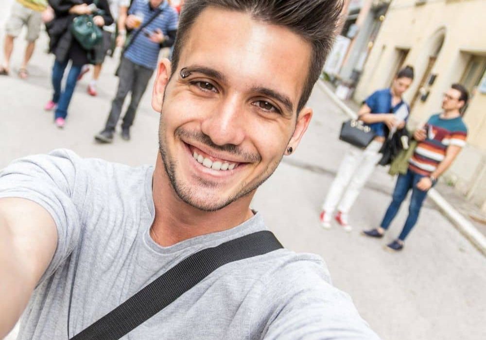 Eventhelfer-in-Beruf-Job-Gehalt-Verdienst-Ausbildung-Studium-Bewerbung-Lebenslauf-Karriere-suchen-finden Eventhelfer per Personalvermittlung finden und buchen