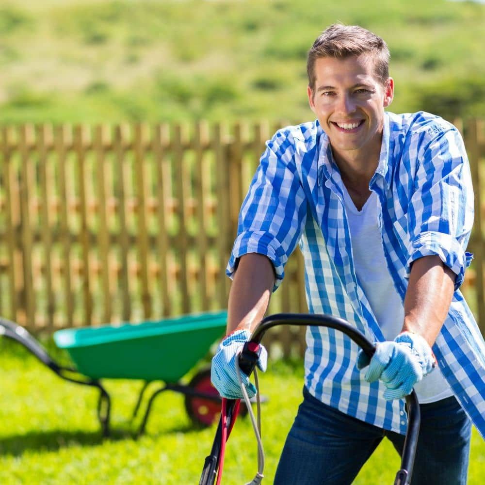 Gartenhelfer-in-Beruf-Job-Gehalt-Verdienst-Ausbildung-Studium-Bewerbung-Lebenslauf-Karriere-suchen-finden Gartenhelfer
