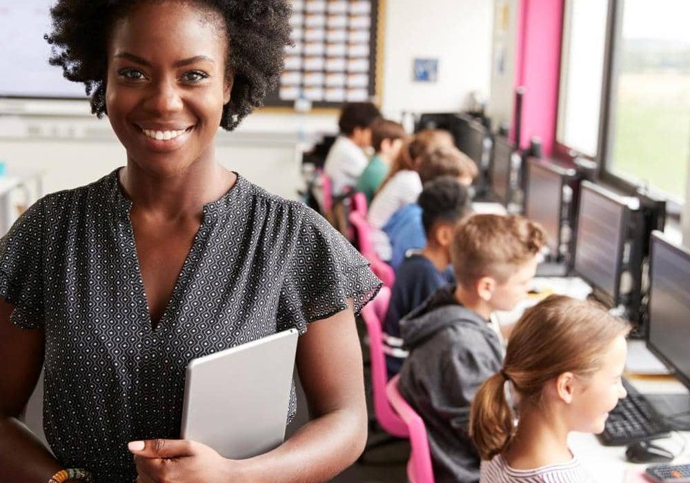 Lehrer-in-Beruf-Job-Gehalt-Ausbildung-Studium-Bewerbung-Lebenslauf-suchen-finden Lehrer per Personalvermittlung finden und buchen