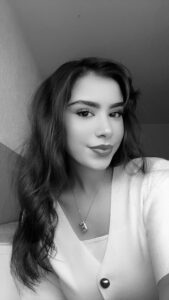 Profilbild von Esra