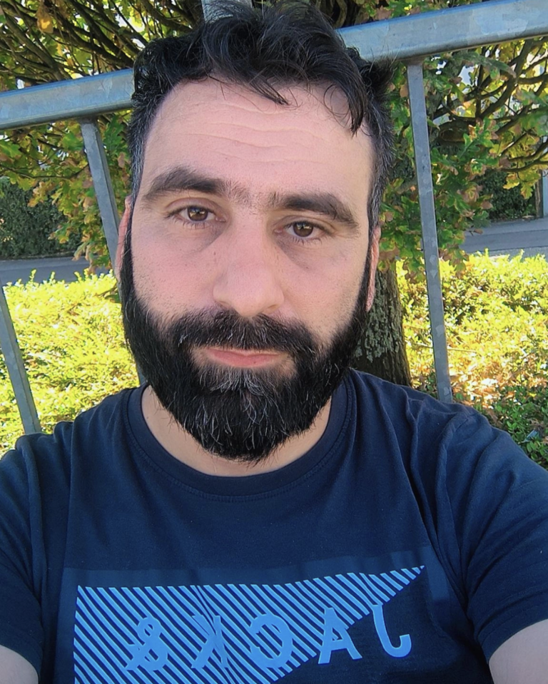 Profilbild von Amjad