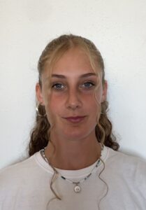 Profilfoto von Alessia aus Trebur. Berufswunsch: Assistent/in – Hotelmanagement und Assistenz der Geschäftsführung. Branche: Beratung, Consulting und Gastronomie, Hotellerie, Tourismus.