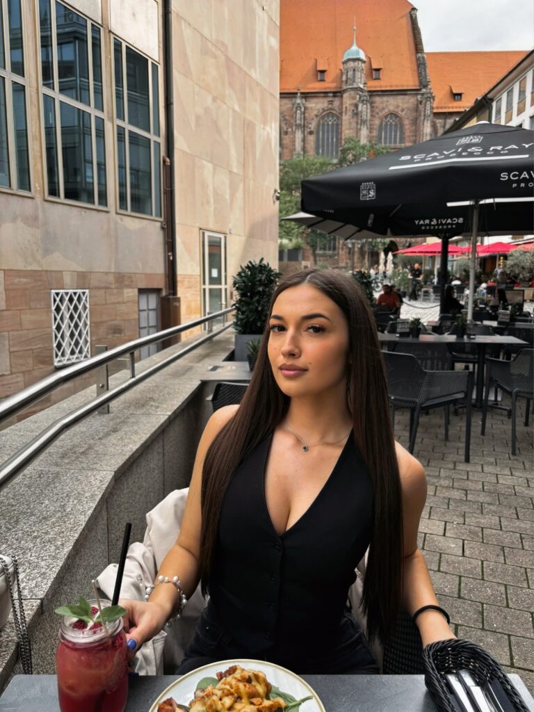 Weiteres Profilfoto 2 von Andrea
